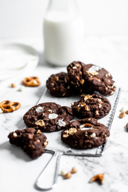 Chocolate Peanut Butter Pretzel Cookies