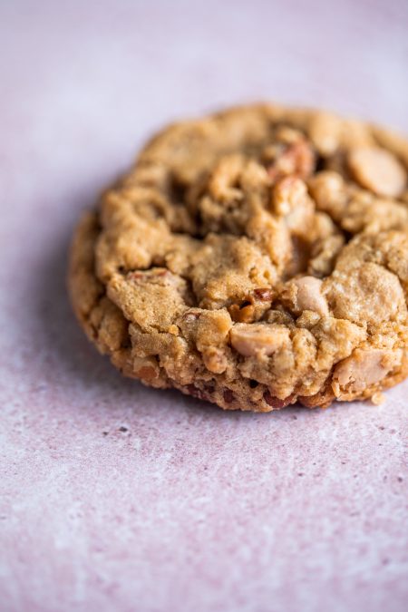 Caramel Pecan Oatmeal Cookies