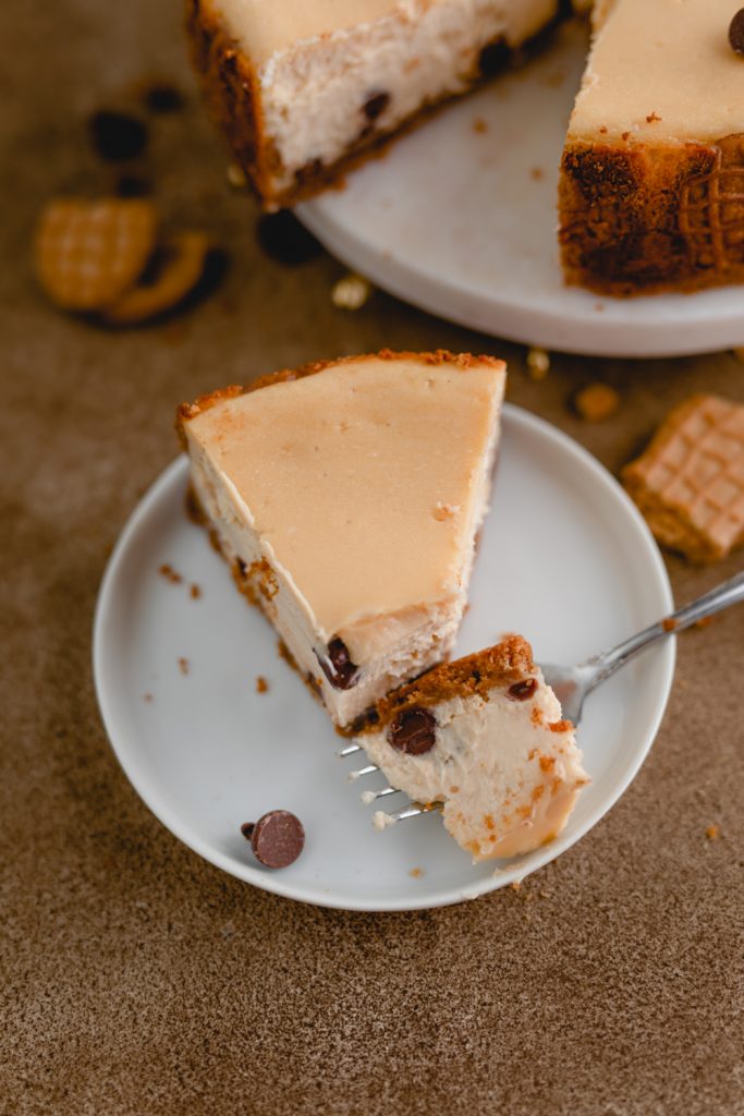 Peanut Butter Chocolate Chip Cheesecake