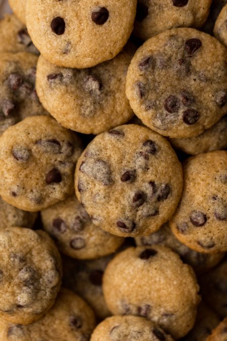 mini chocolate chip cookies