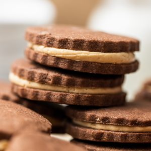 chocolate peanut butter sandwich cookies