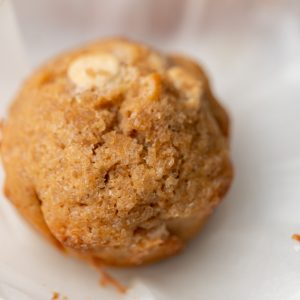 white chocolate cinnamon muffins