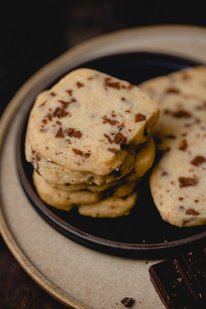 chocolate malt shortbread 