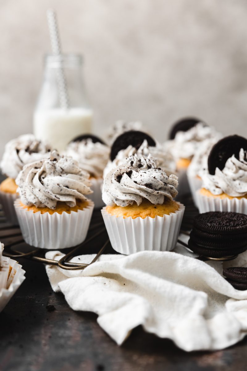 cookies and cream cupcakes