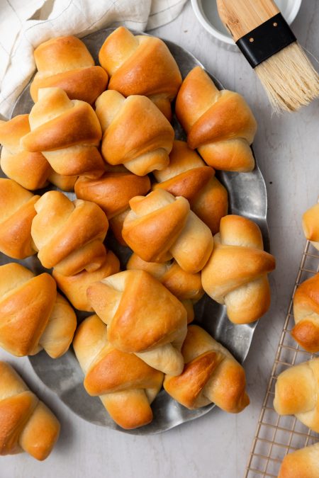 Best Holiday Dinner Roll Recipes