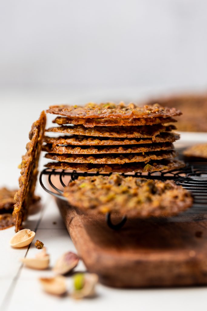 pistachio lace cookies