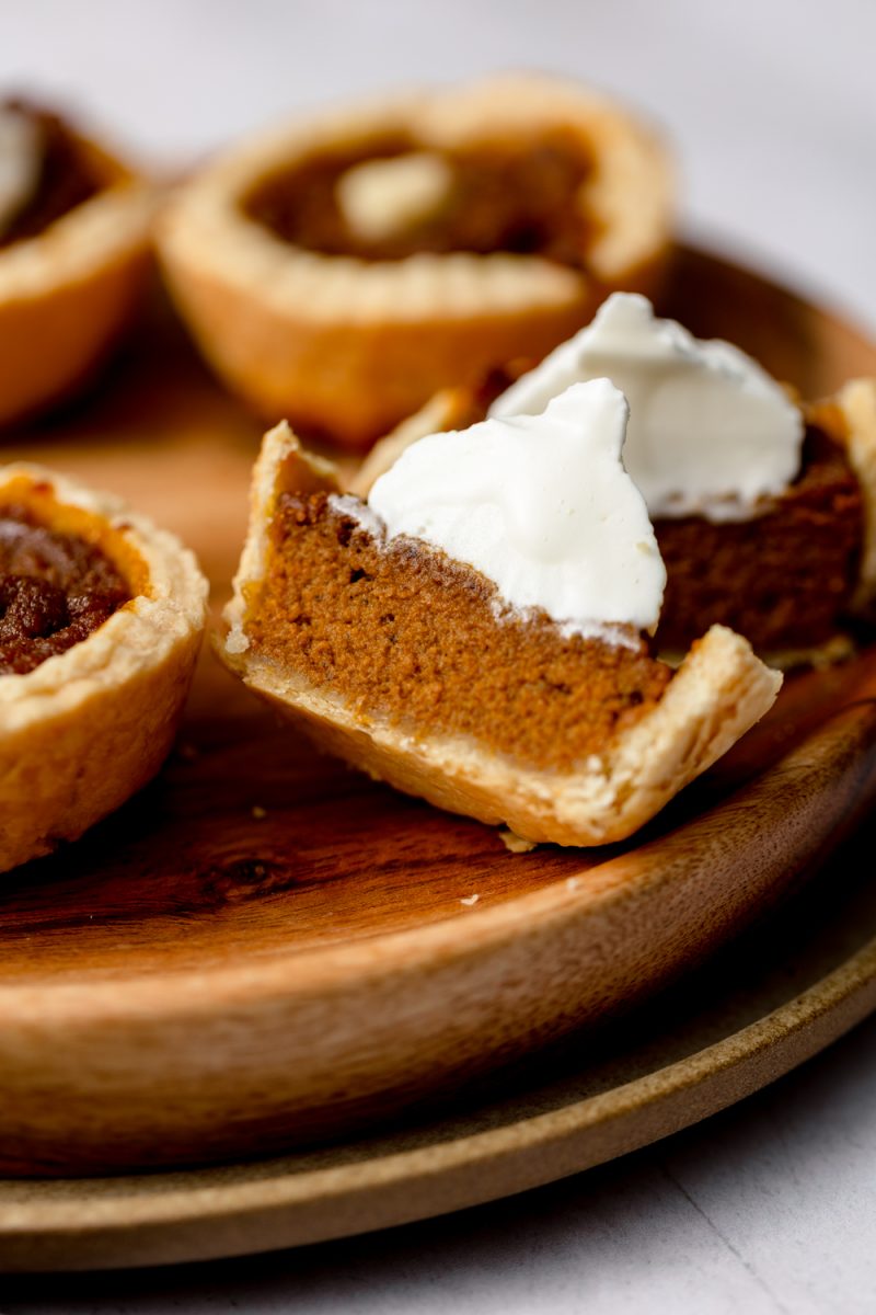 mini pumpkin pies