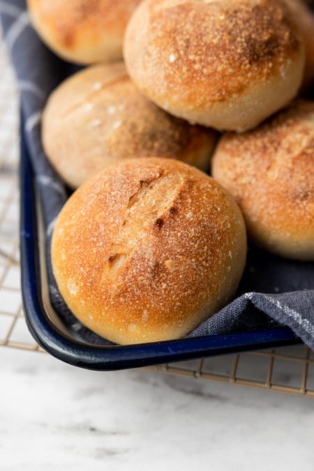 crusty dinner rolls